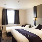 Premier North 3* York